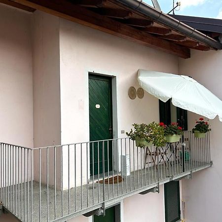 Il Nido Appartement Castelletto sopra Ticino Buitenkant foto